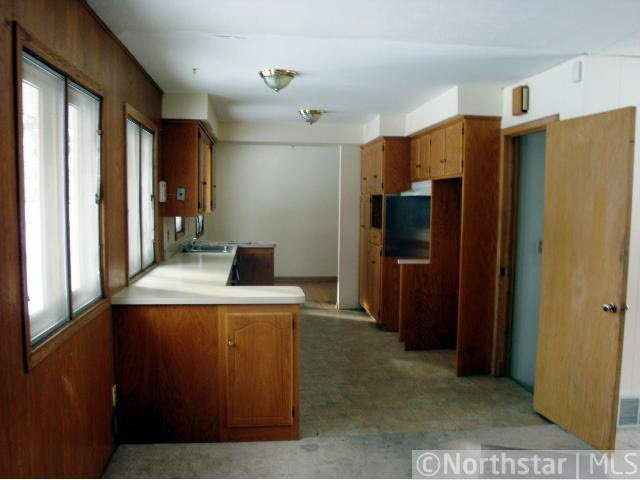 3301 Mumford Road Brooklyn Center, MN 55429 - Photo 3 of 13 Gallery Image 3