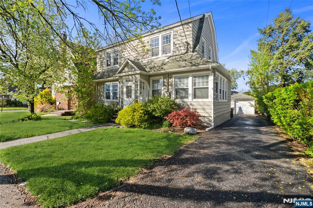 59 West Passaic Street Maywood, NJ 07607 - Photo 2 of 31