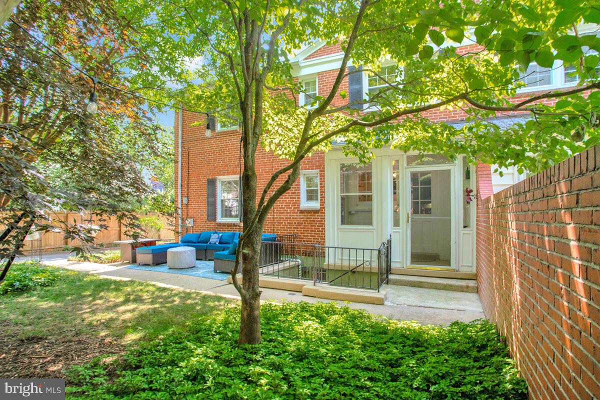 5603 Roland Avenue Baltimore, MD 21210 - Photo 26 of 32 Backyard