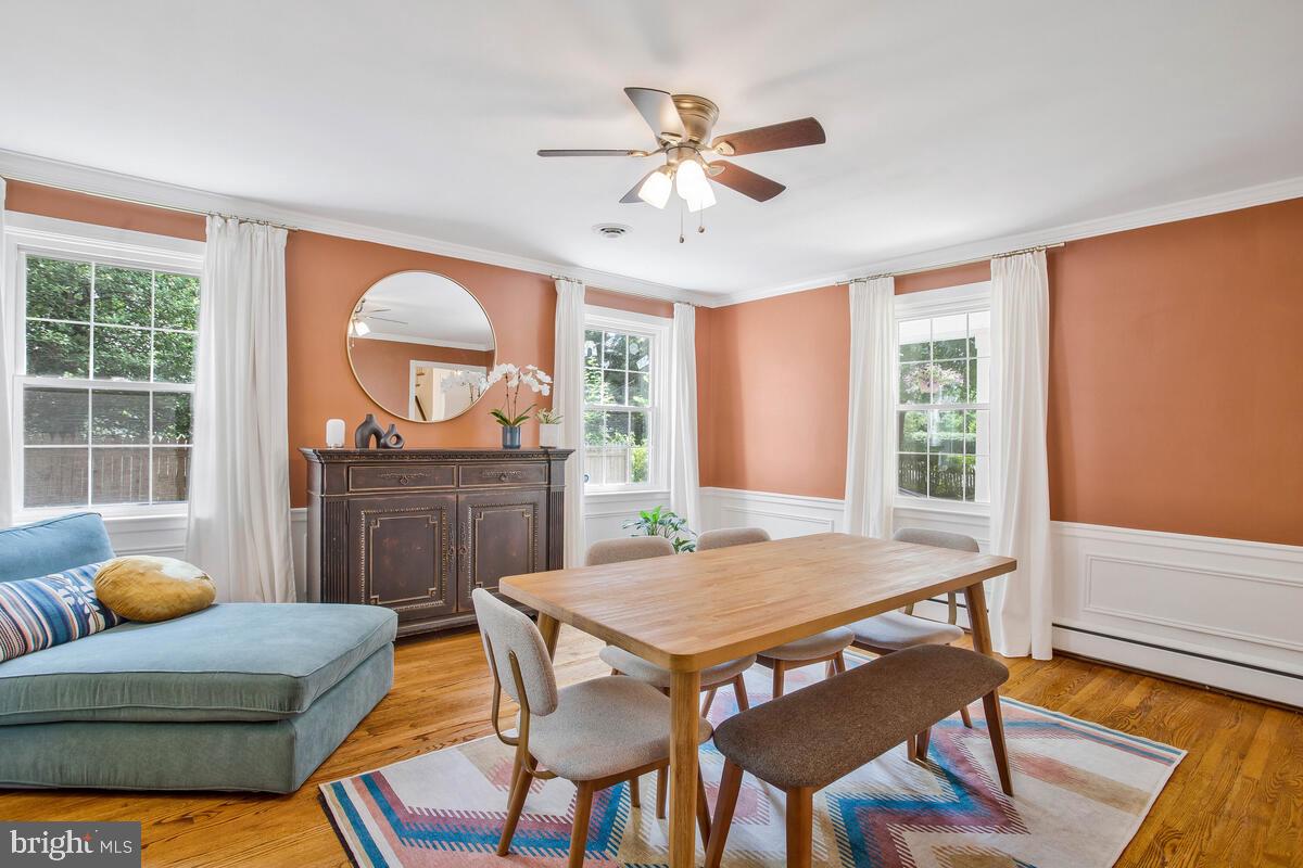 5603 Roland Avenue Baltimore, MD 21210 - Photo 3 of 32 Dining Room