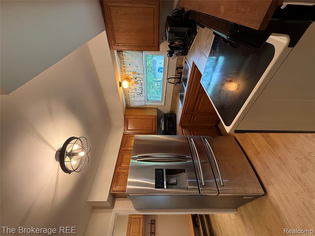 6509 Silver Lake Road Linden, MI 48451 - Photo 8 of 10