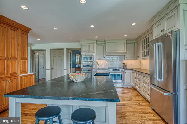 $1,050,000 | 442 Chambers Lane, West Chester, PA 19382
