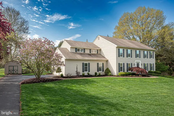 $1,050,000 | 442 Chambers Lane, West Chester, PA 19382