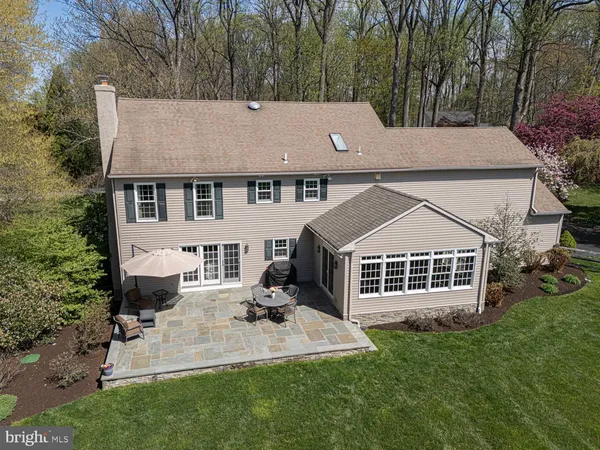 $1,050,000 | 442 Chambers Lane, West Chester, PA 19382