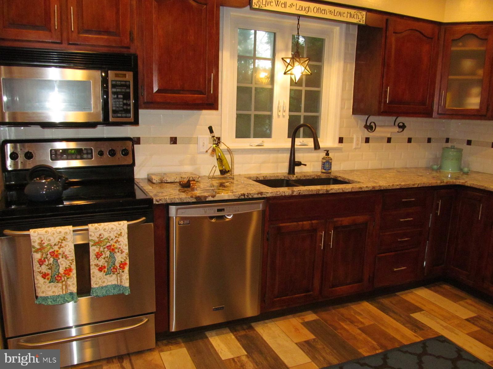 235 West Knowlton Road Aston, PA 19014 - Photo 22 of 45 Kitchen
