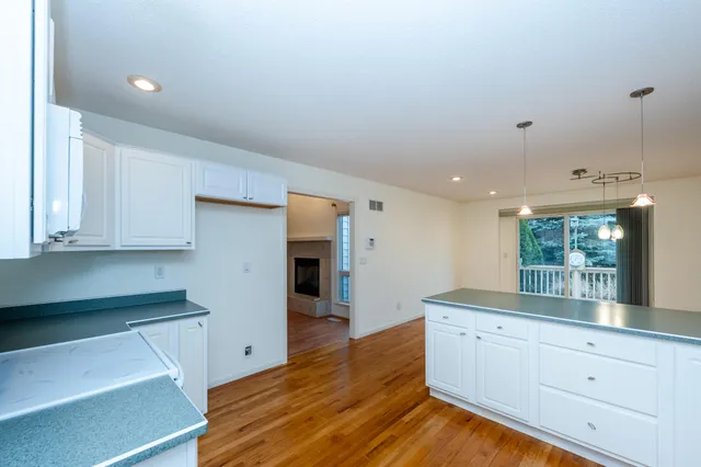 $319,000 | 2350 Shoreham Highlands Street, St. Joseph, MI 49085