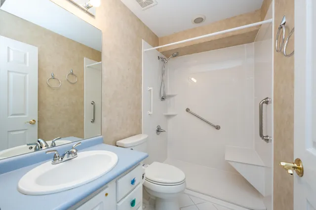 $319,000 | 2350 Shoreham Highlands Street, St. Joseph, MI 49085