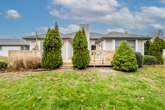 $319,000 | 2350 Shoreham Highlands Street, St. Joseph, MI 49085