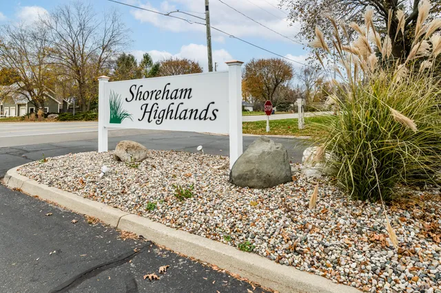 $319,000 | 2350 Shoreham Highlands Street, St. Joseph, MI 49085