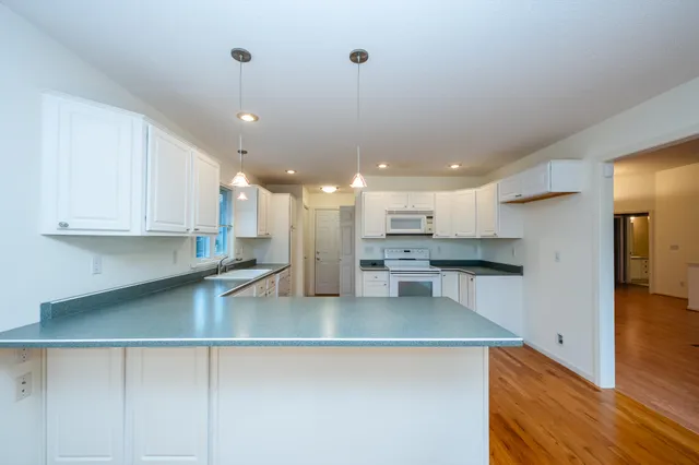 $319,000 | 2350 Shoreham Highlands Street, St. Joseph, MI 49085