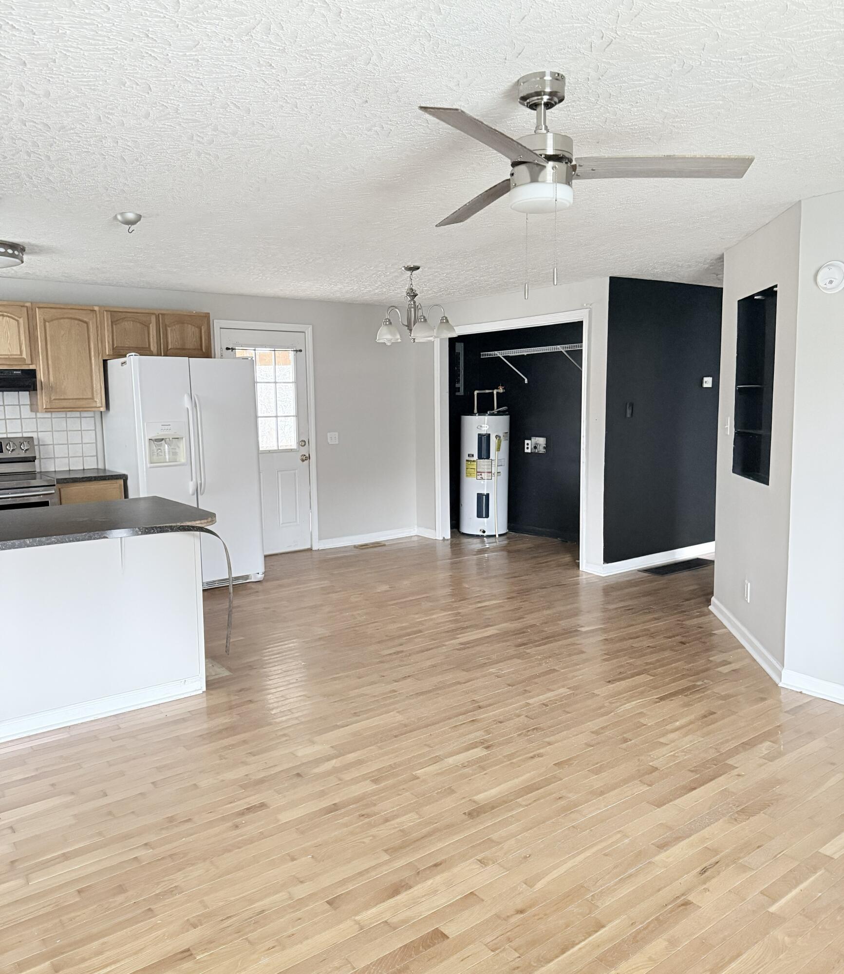 3732 Mildred Road McKee, KY 40447 - Photo 10 of 19 living room-kitchen-laundry closet