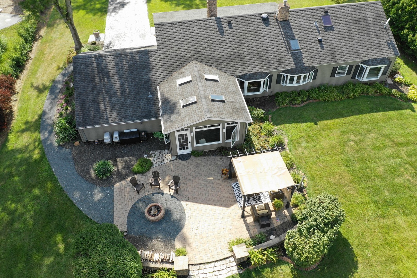226 Valley Road Trout Valley, IL 60013 - Photo 25 of 32 an aerial view of a house with a yard