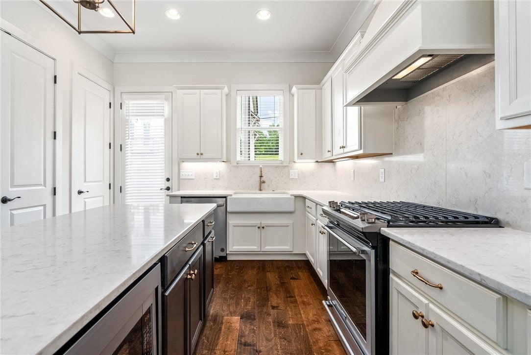 2106 Moores Mill Road, Unit 208 Auburn, AL 36830 - Photo 7 of 21 Gallery Image 7