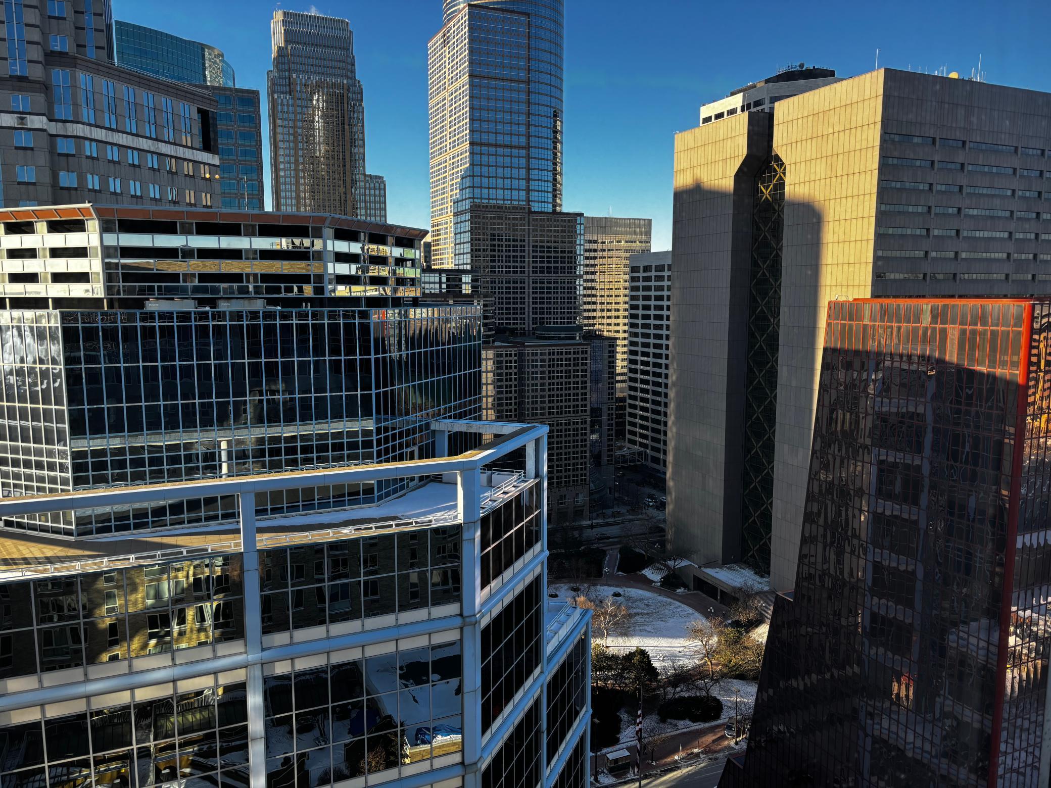 431 South 7th Street, Unit 2613 Minneapolis, MN 55415 - Photo 2 of 13