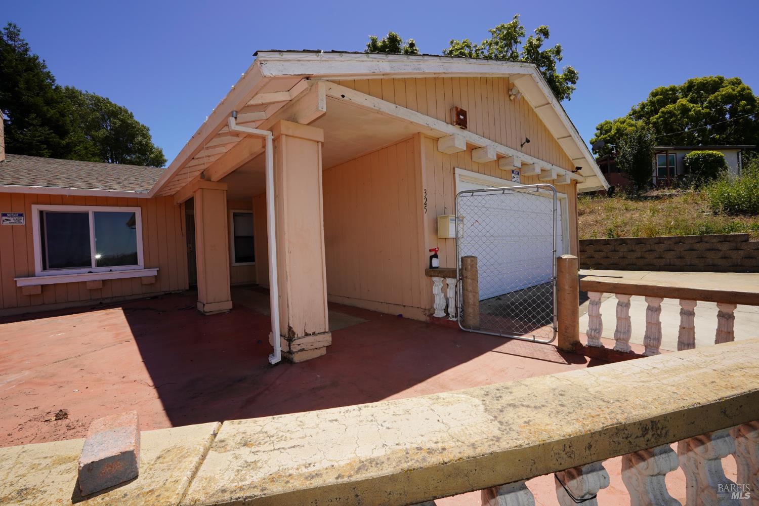 325 Jordan Street Vallejo, CA 94591 - Photo 6 of 41