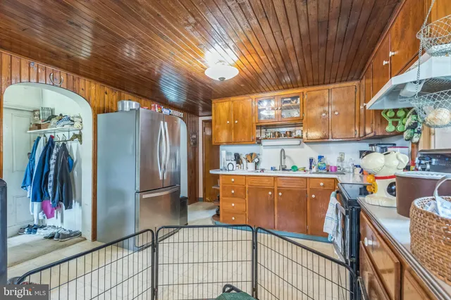 $650,000 | 1466 Schwenksville Road, Schwenksville, PA 19473