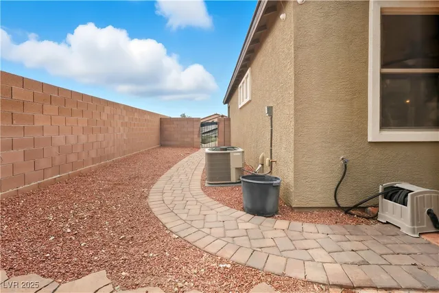 $385,000 | 2366 Brookings Harbor Drive, Laughlin, NV 89029