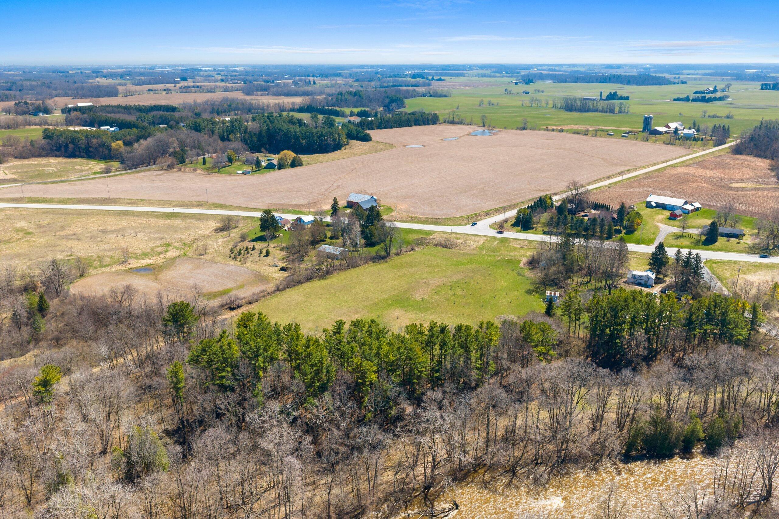 9932 County Highway Manitowoc, WI 54220 - Photo 4 of 9 006-9932CountyRoadJJ-Manitowoc-WI-54220-