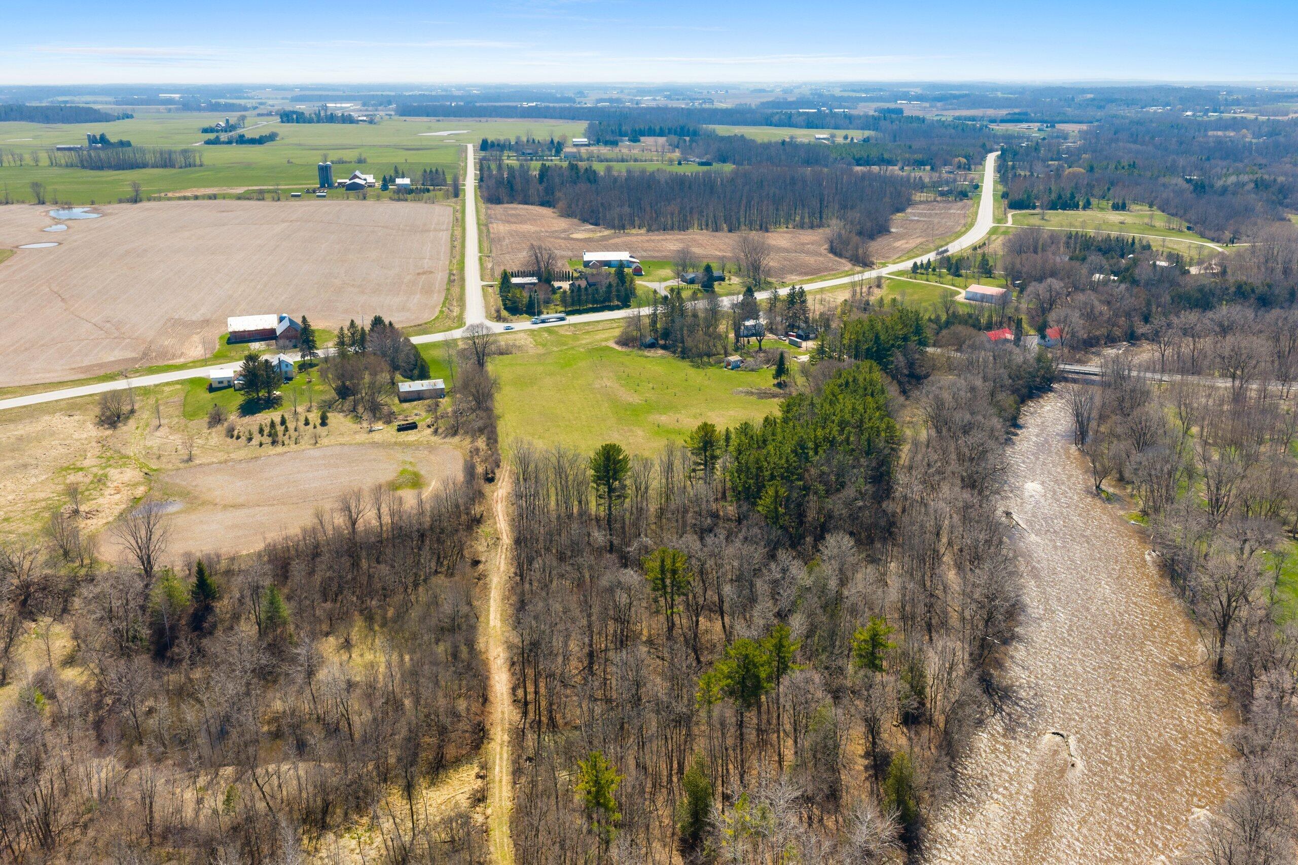 9932 County Highway Manitowoc, WI 54220 - Photo 6 of 9 009-9932CountyRoadJJ-Manitowoc-WI-54220-
