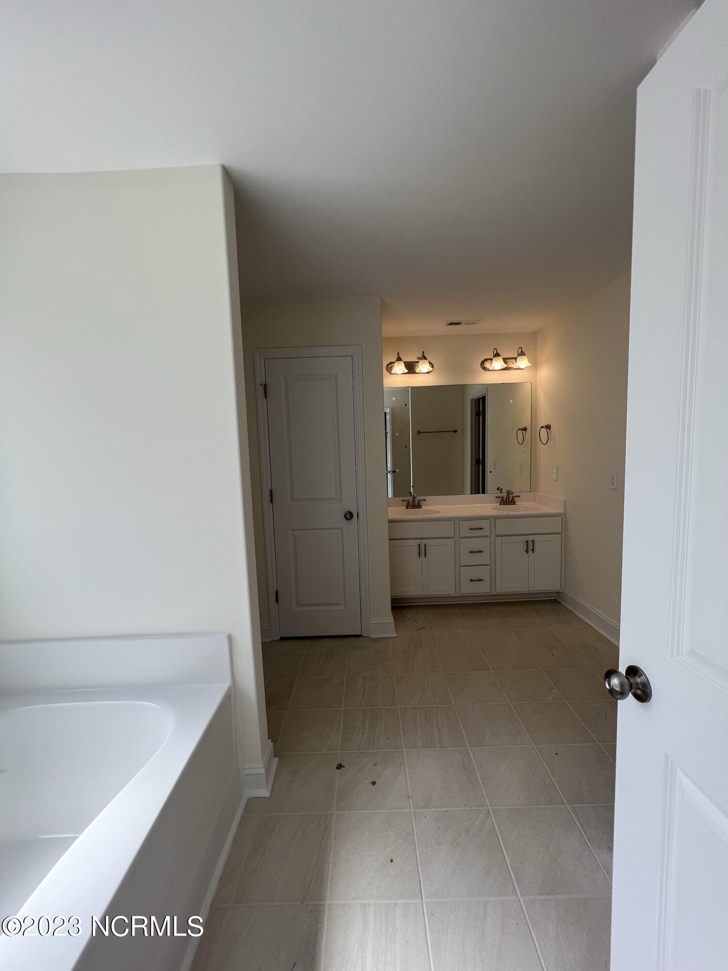 517 Stella Road Stella, NC 28582 - Photo 13 of 24 Primary Bath