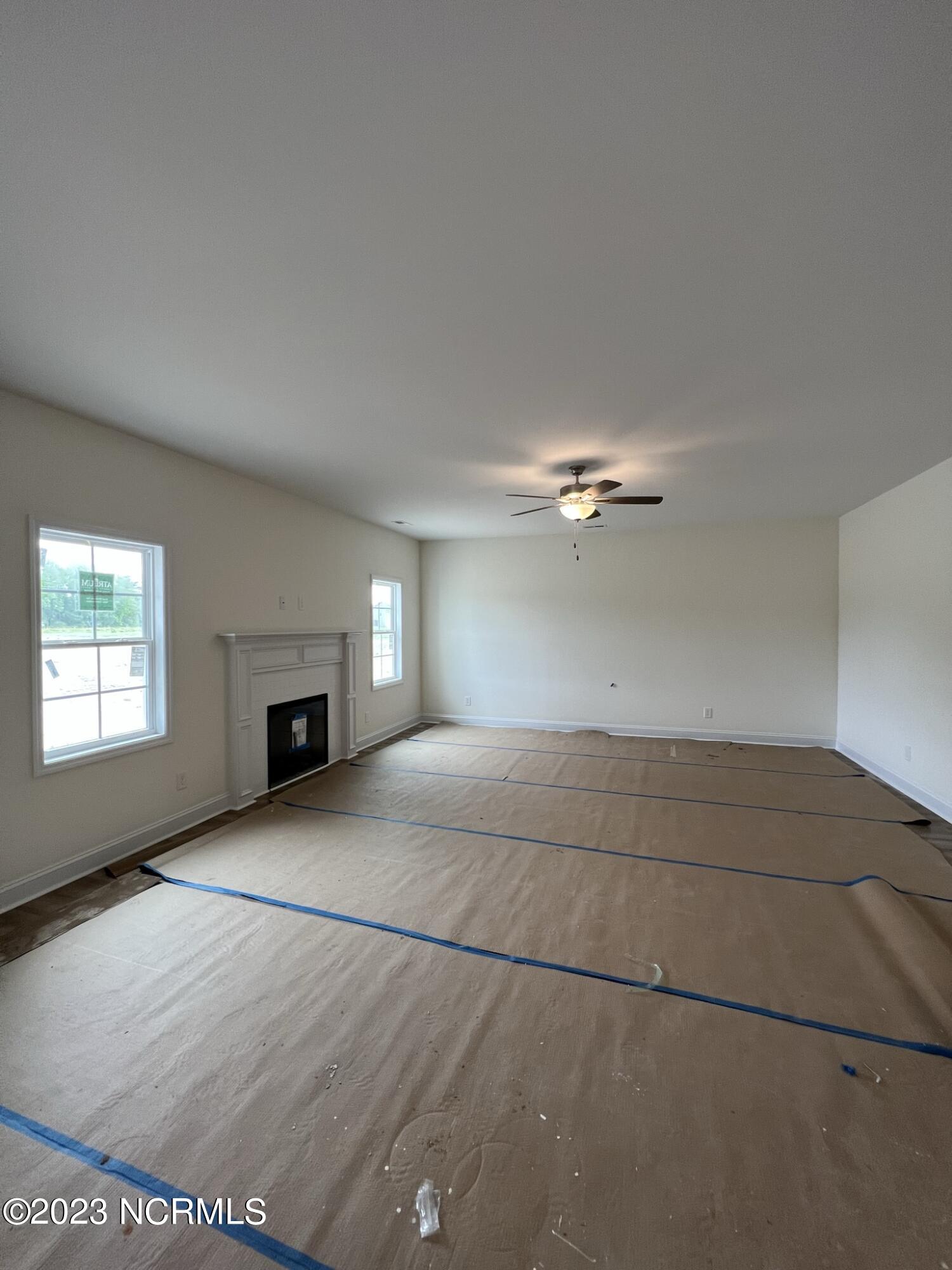 517 Stella Road Stella, NC 28582 - Photo 9 of 24 Living