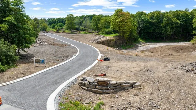 $579,000 | 28 A Free Fall Lane, Onondaga, NY 13215