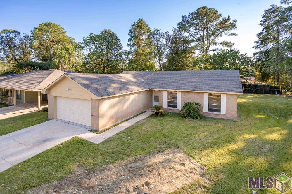 13912 Rampart Court Baton Rouge, LA 70810 - Photo 2 of 19