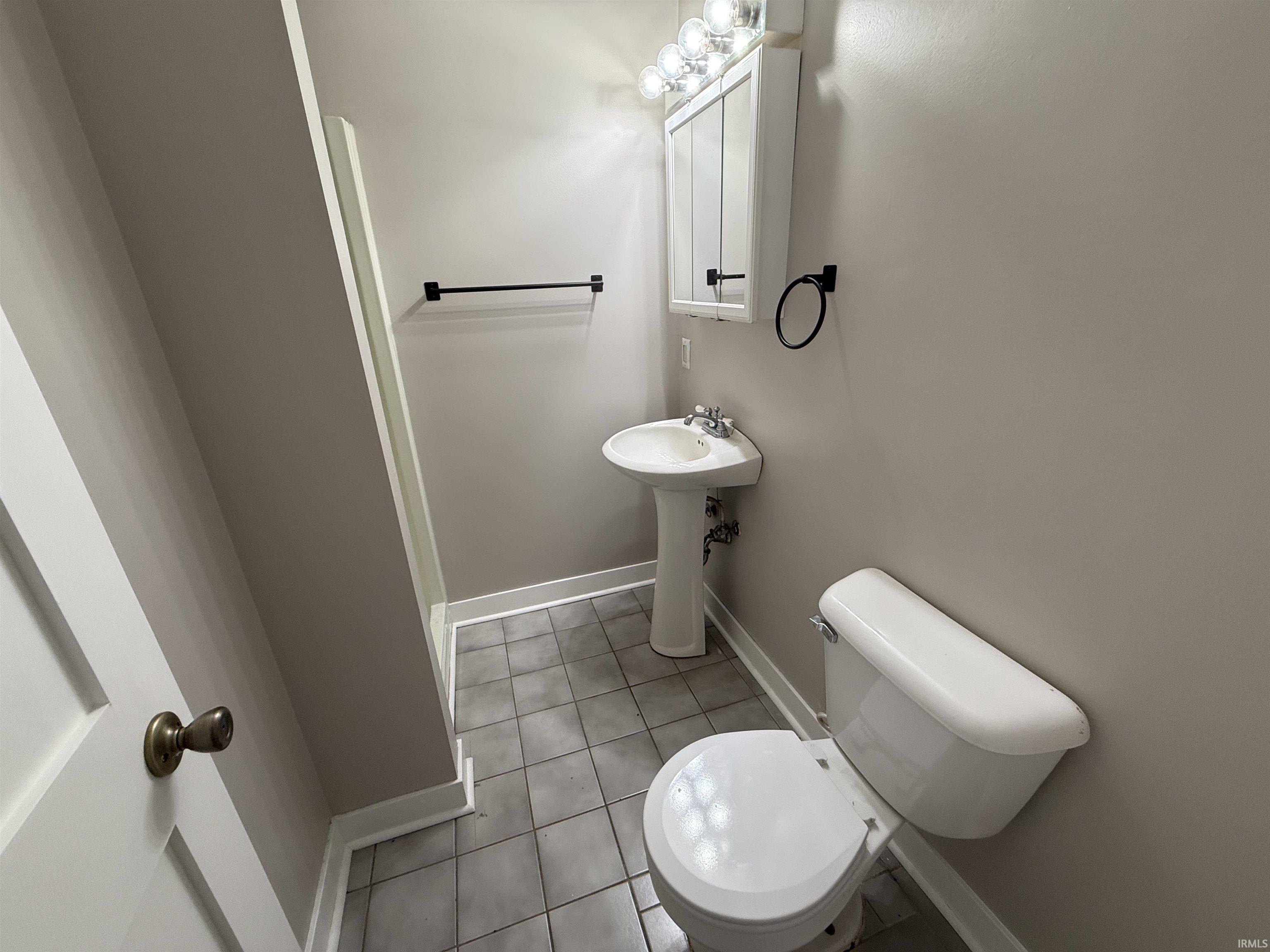 13226 County Line Road Crown Point, IN 46307 - Photo 14 of 35 Gallery Image 14
