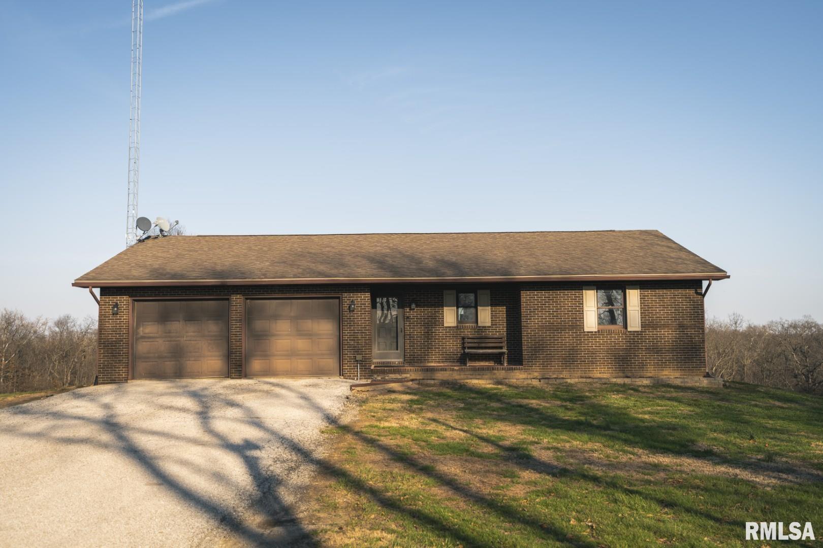 896 Northeast 1300 Street Roodhouse, IL 62082 - Photo 1 of 89