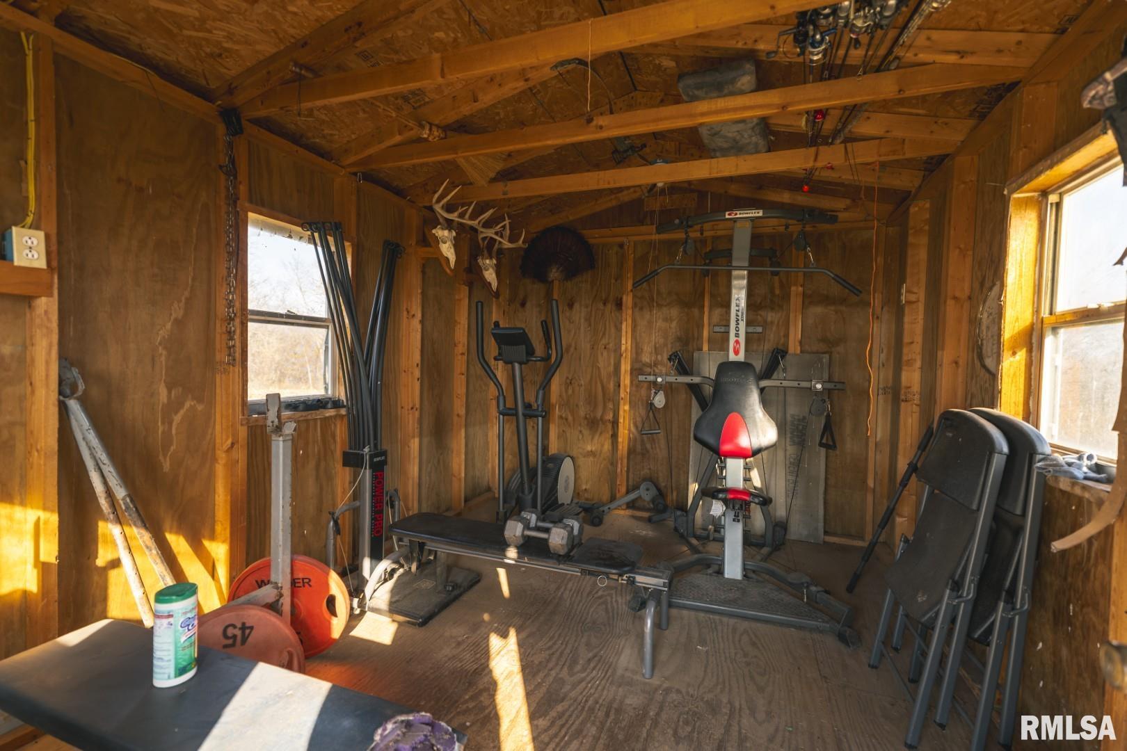 896 Northeast 1300 Street Roodhouse, IL 62082 - Photo 26 of 89