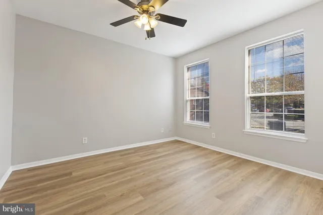 $2,150 | 678 Gateway Drive Southeast, Unit 911, Leesburg, VA 20175