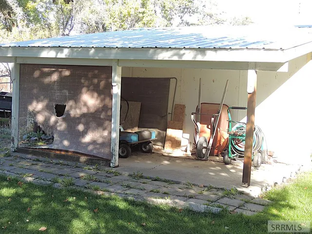 $275,000 | 235 West 6th South, Unit 1, St. Anthony, ID 83445