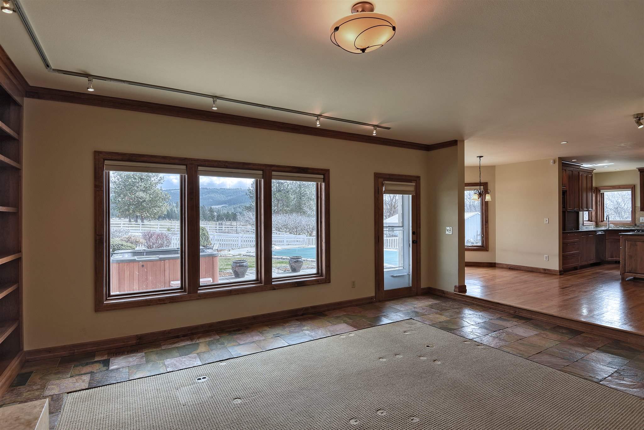 7209 South Meadows Road Spokane, WA 99223 - Photo 20 of 50 Gallery Image 20
