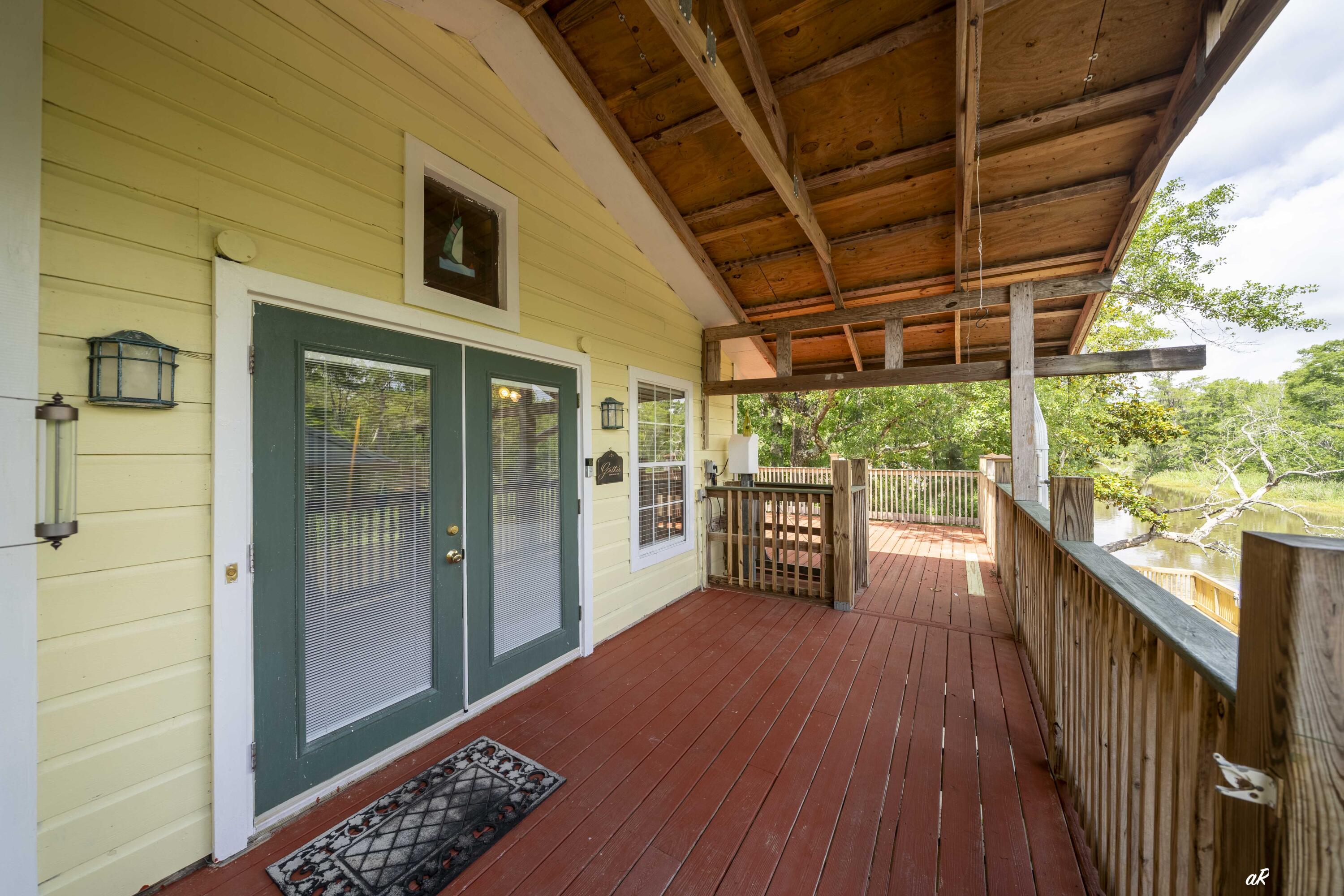7930 Bunker Road Vernon, FL 32462 - Photo 26 of 68 Deck View