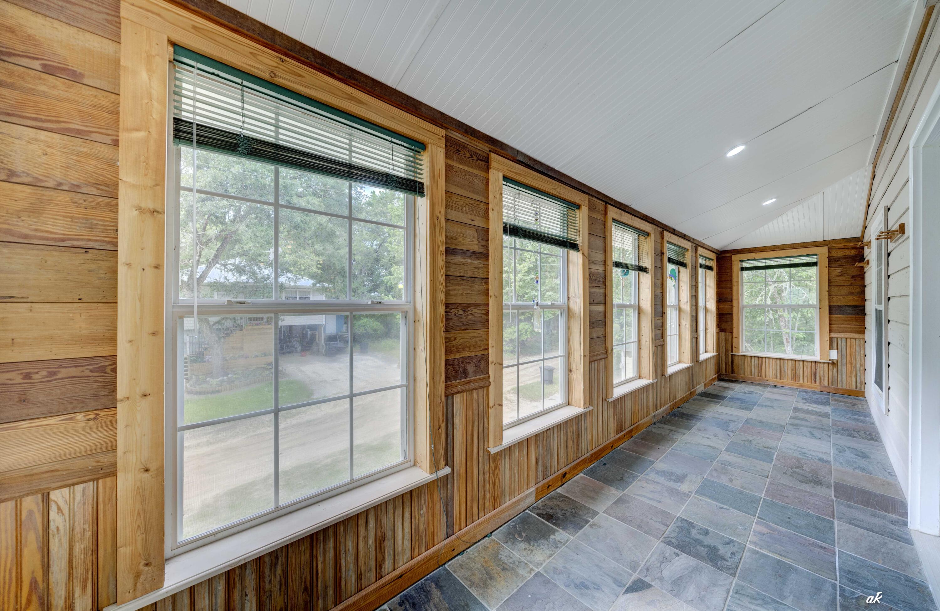 7930 Bunker Road Vernon, FL 32462 - Photo 30 of 68 Front Porch with slate floors