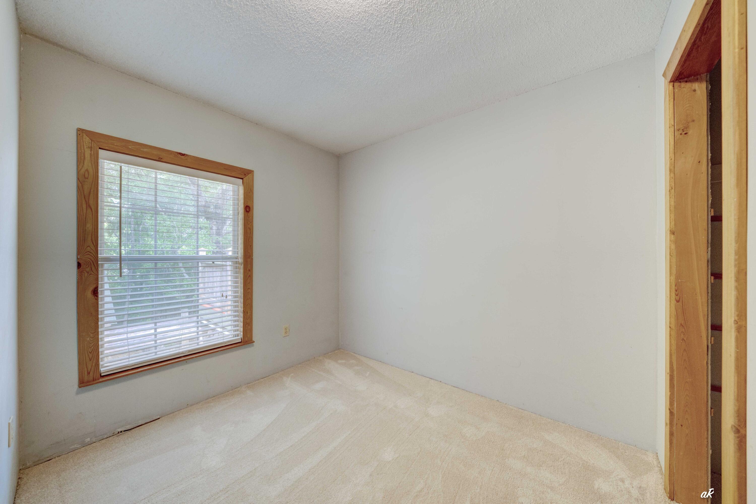 7930 Bunker Road Vernon, FL 32462 - Photo 36 of 68 Bedroom 3