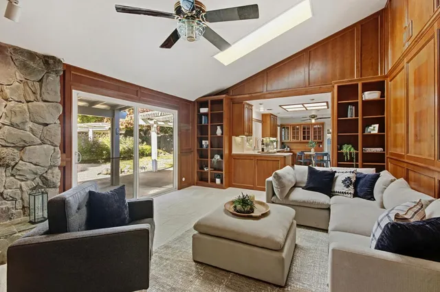 $1,100,000 | 4615 American River Drive, Sacramento, CA 95864