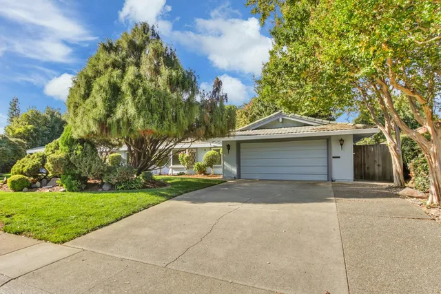 $1,100,000 | 4615 American River Drive, Sacramento, CA 95864