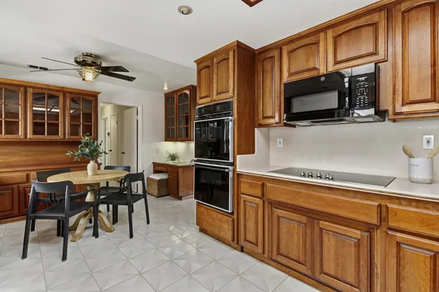 $1,100,000 | 4615 American River Drive, Sacramento, CA 95864