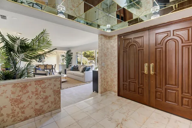 $1,100,000 | 4615 American River Drive, Sacramento, CA 95864