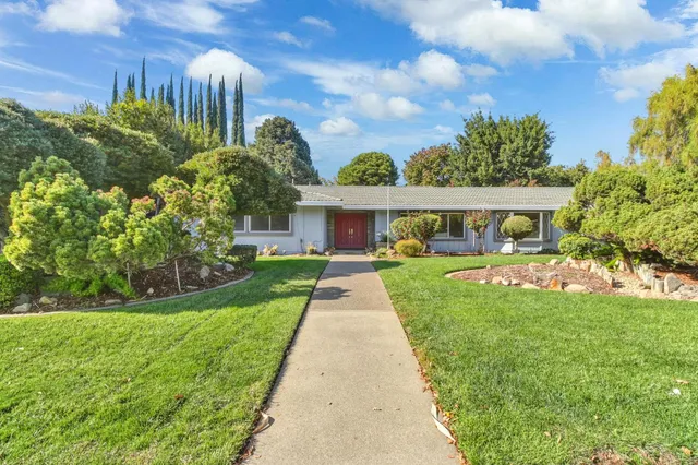 $1,100,000 | 4615 American River Drive, Sacramento, CA 95864