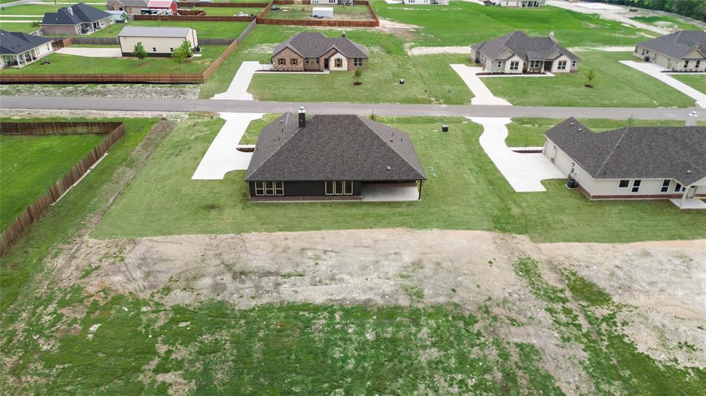 1 Louis Road Sherman, TX 75090 - Photo 3 of 40