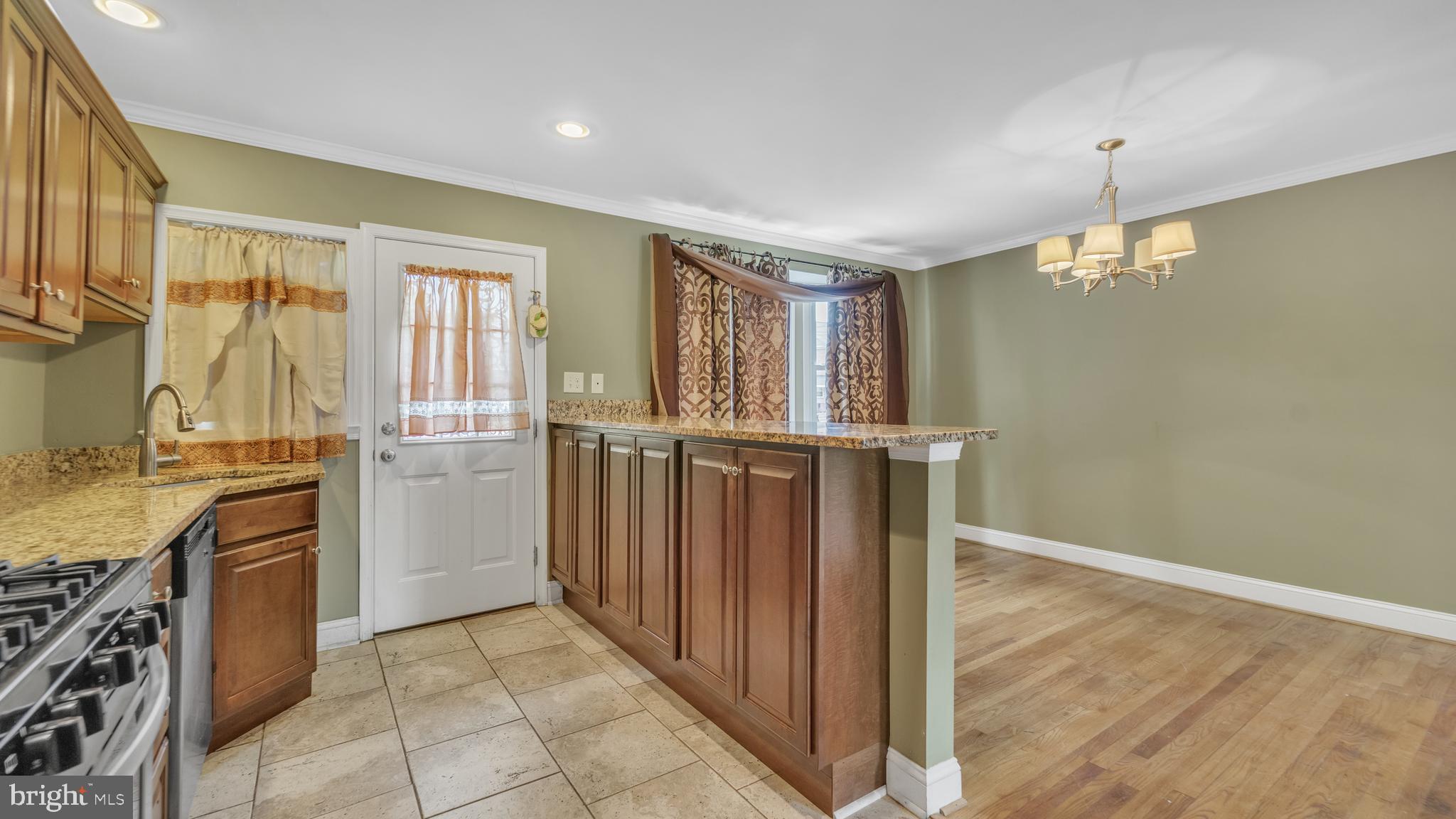 1340 Kitmore Road Baltimore, MD 21239 - Photo 11 of 30