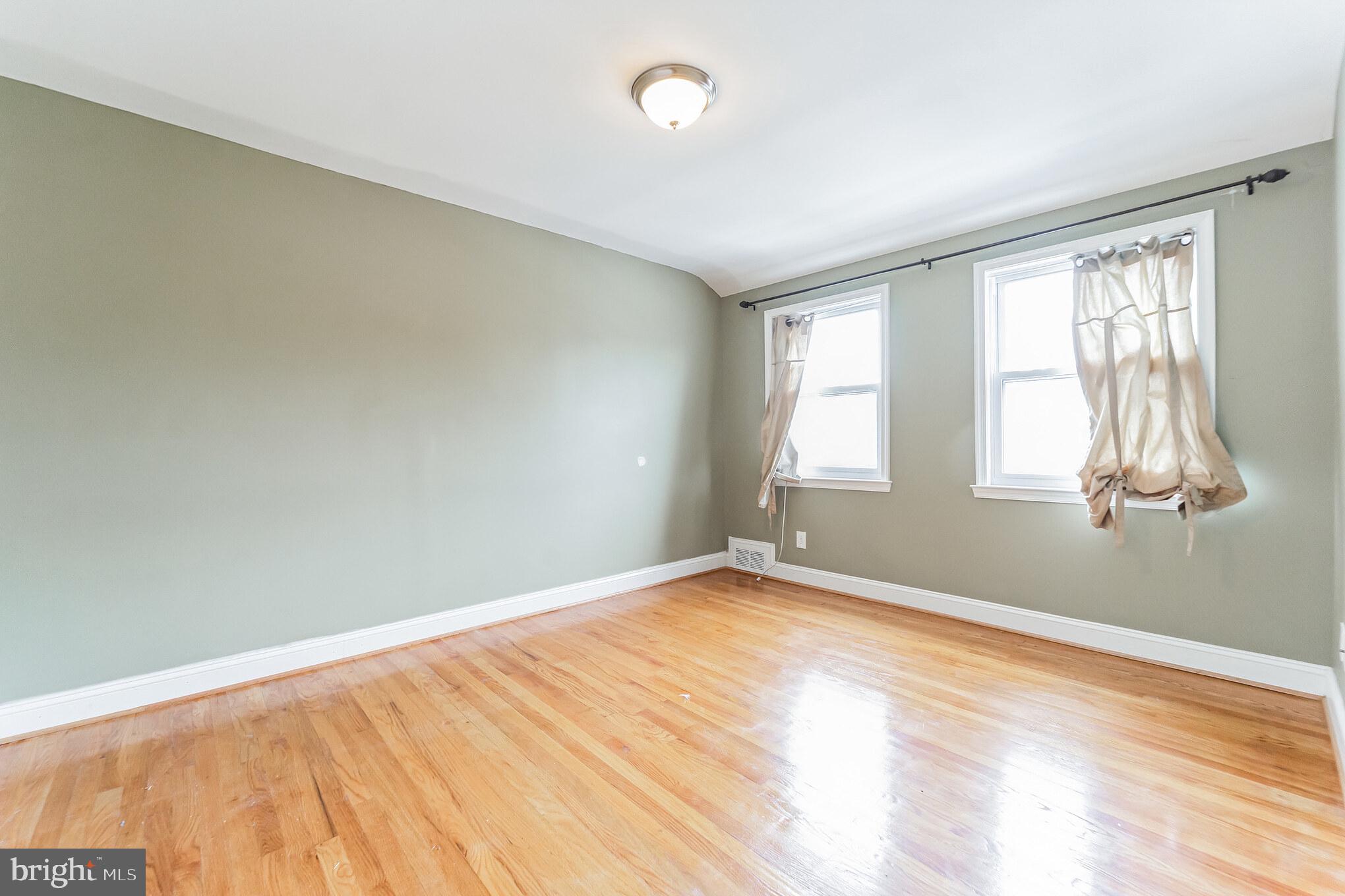 1340 Kitmore Road Baltimore, MD 21239 - Photo 14 of 30