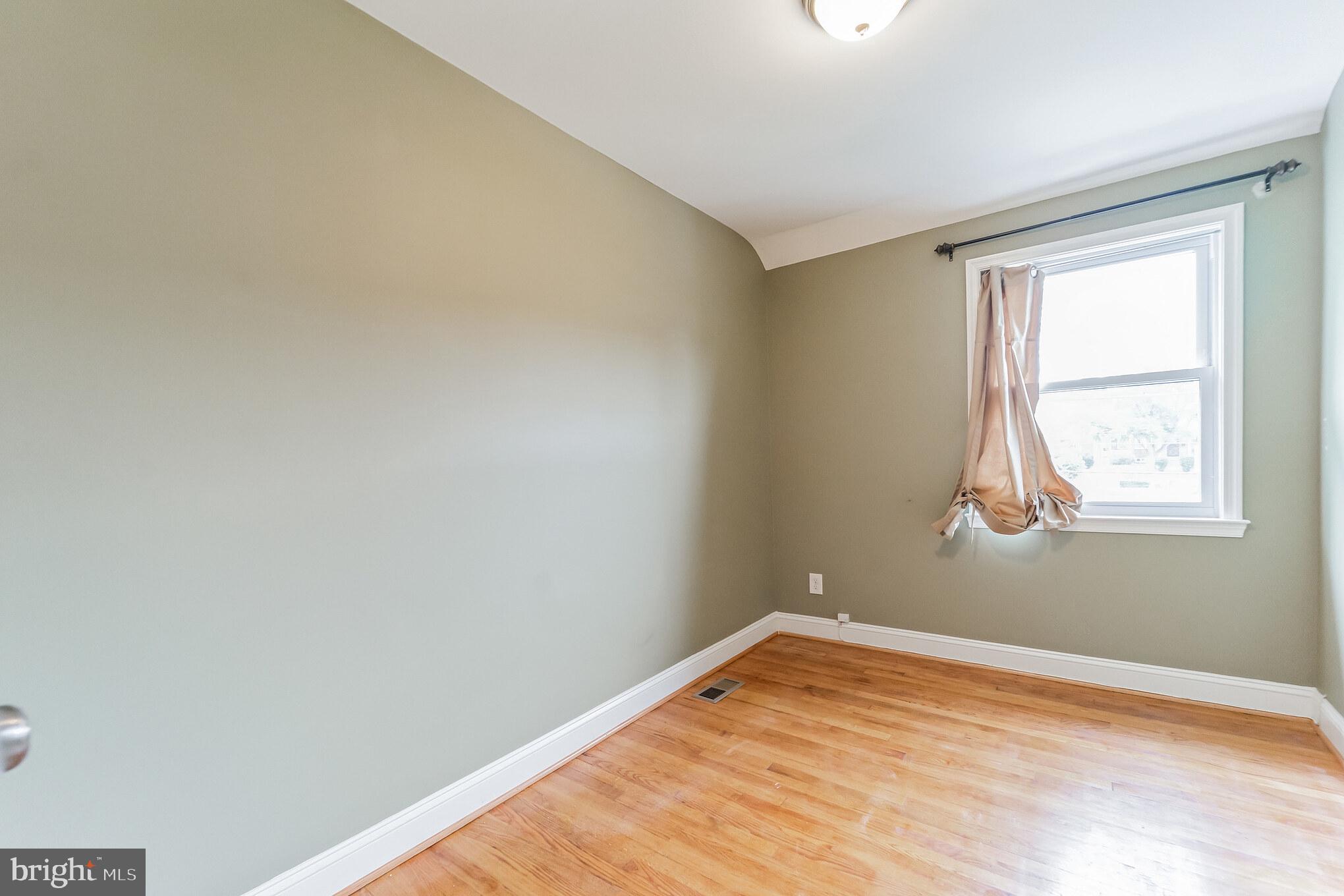 1340 Kitmore Road Baltimore, MD 21239 - Photo 18 of 30