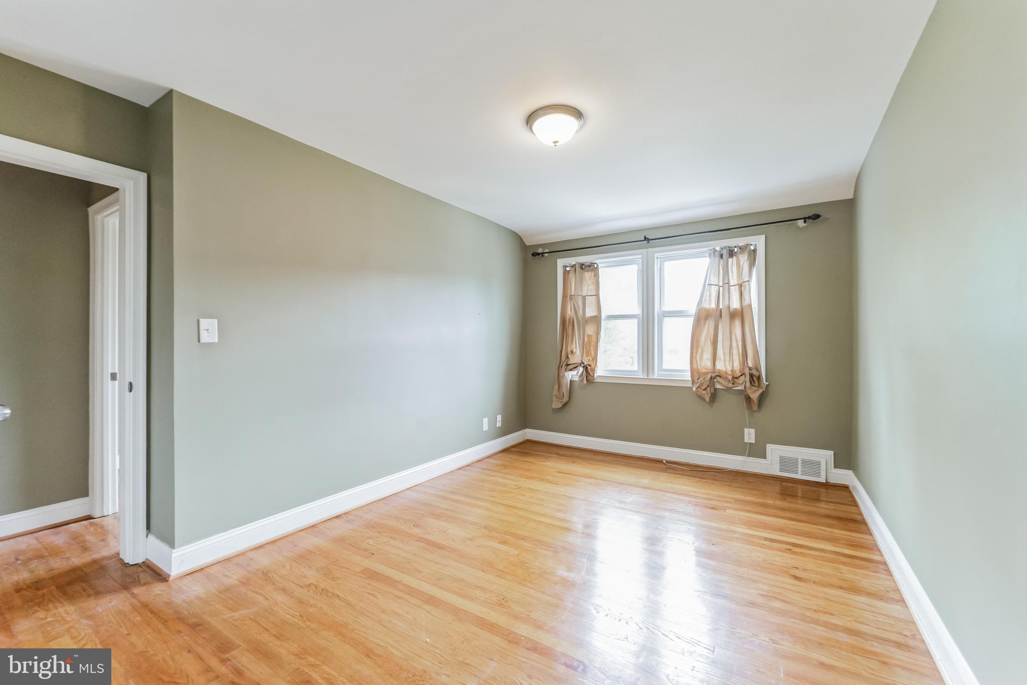 1340 Kitmore Road Baltimore, MD 21239 - Photo 21 of 30