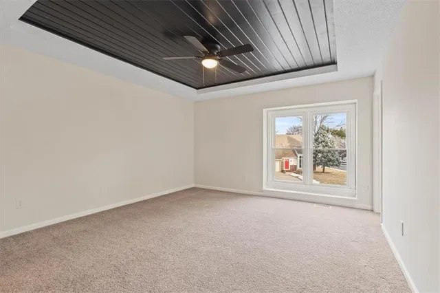 $375,000 | 15907 West 124th Terrace, Olathe, KS 66062