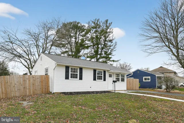 $334,900 | 5 Glen Avenue, New Castle, DE 19720