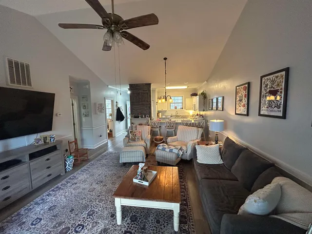 $178,900 | 4211 Hibiscus Drive, Unit 303, Little River, SC 29566