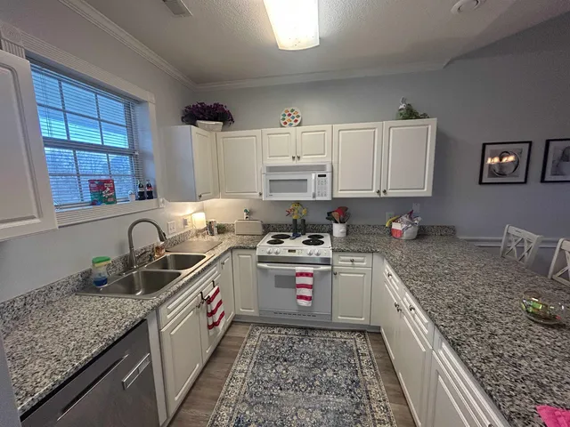 $178,900 | 4211 Hibiscus Drive, Unit 303, Little River, SC 29566